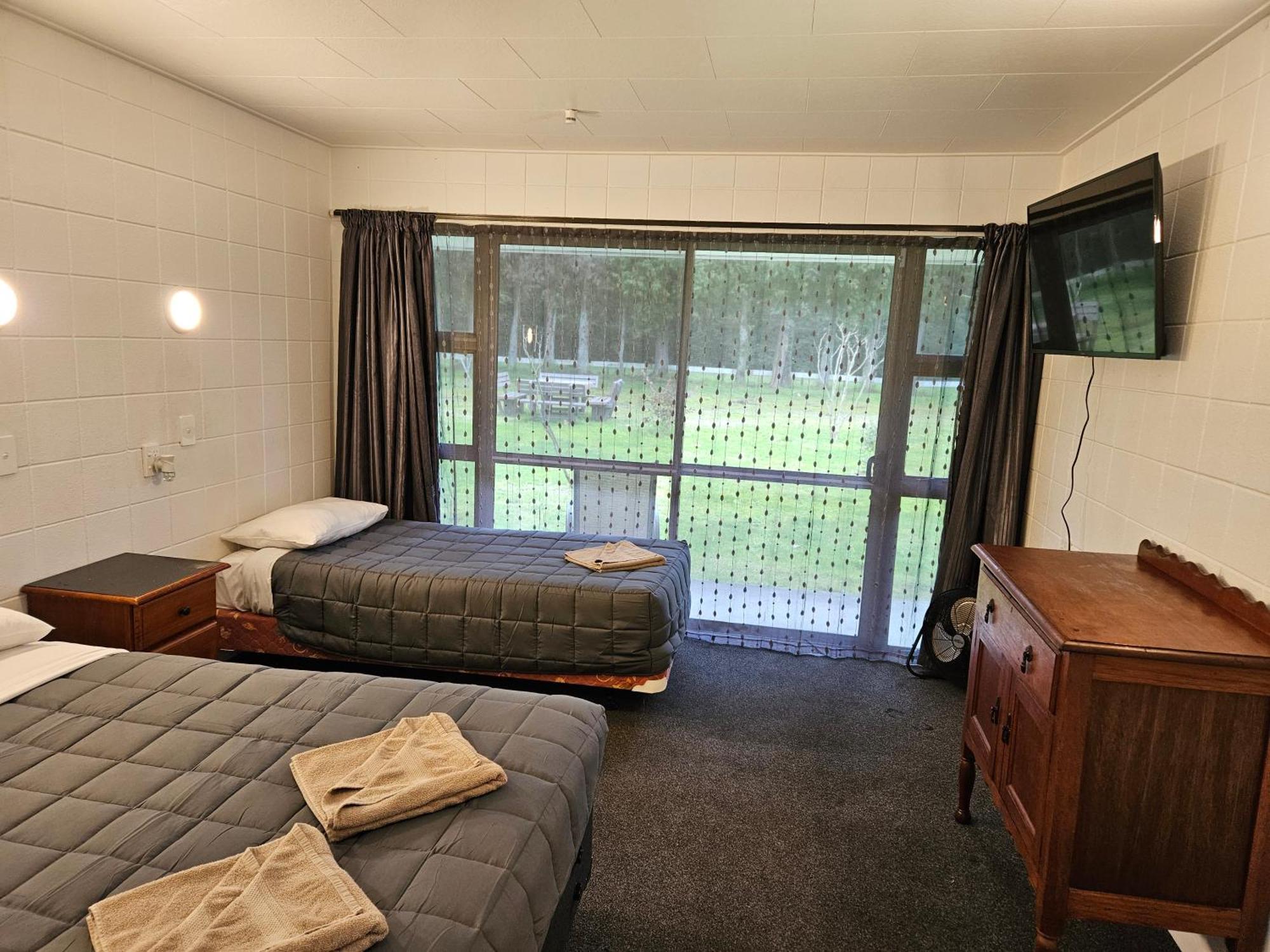Kawerau Thermal Motel Extérieur photo