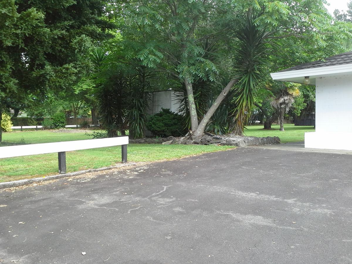Kawerau Thermal Motel Extérieur photo
